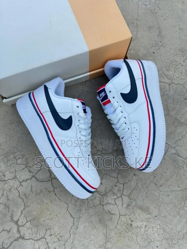 Nike Air Force 1 Lv8 "Ribbon