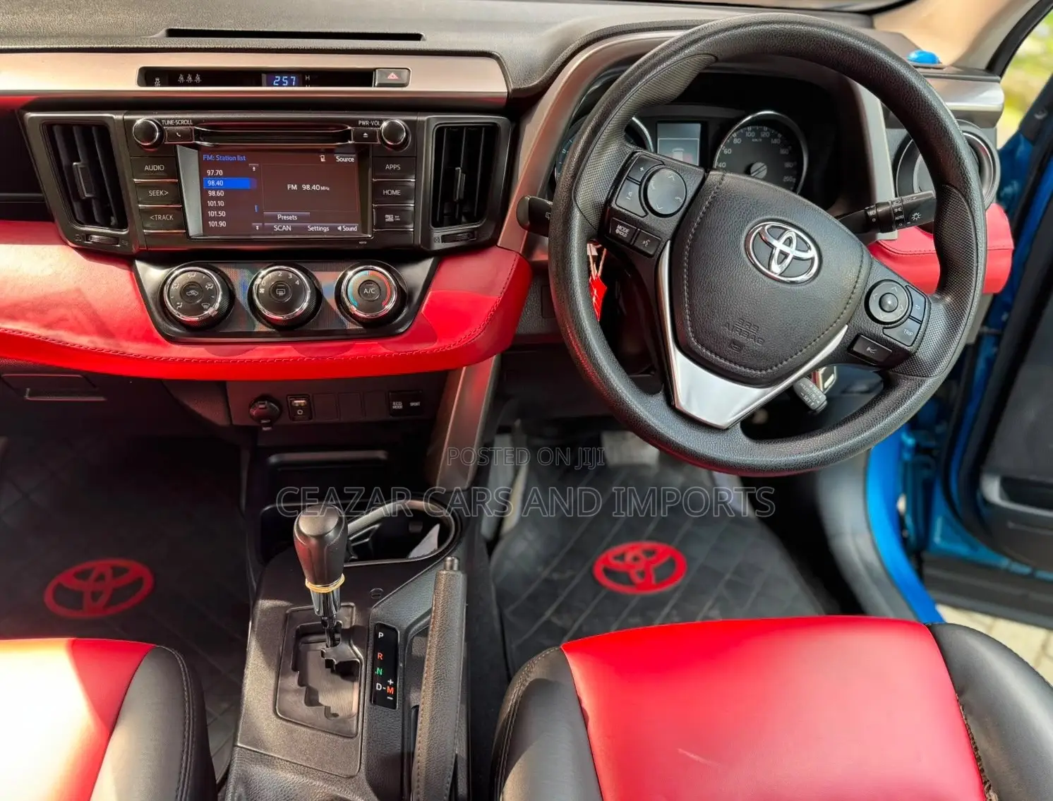 Toyota RAV4 2018 Blue