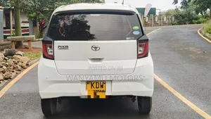 Toyota Pixis Epoch 2018 White