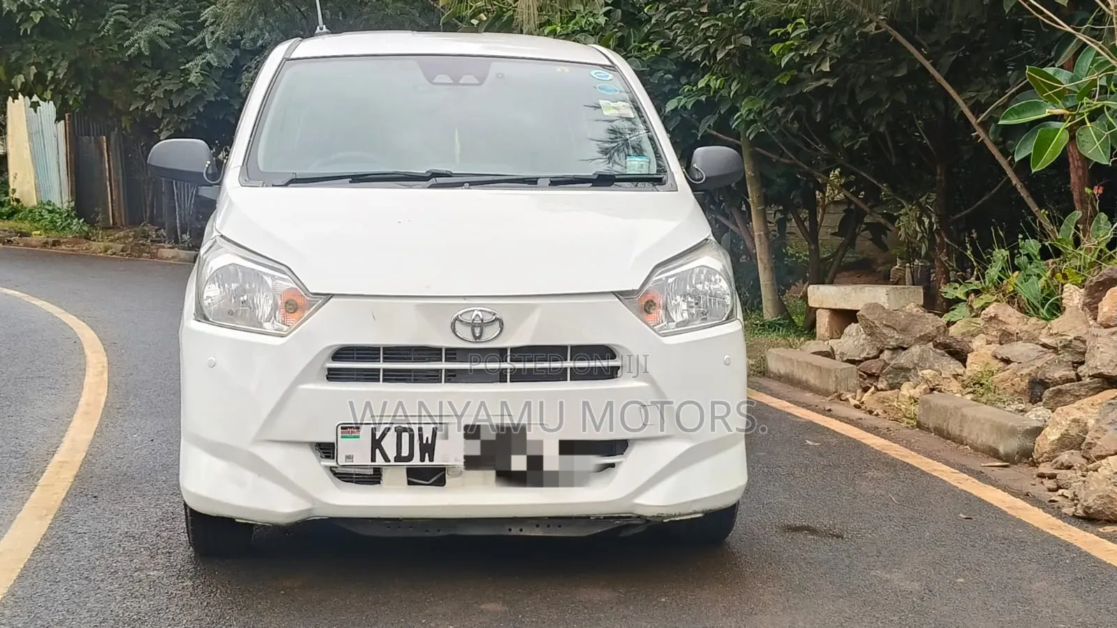 Toyota Pixis Epoch 2018 White