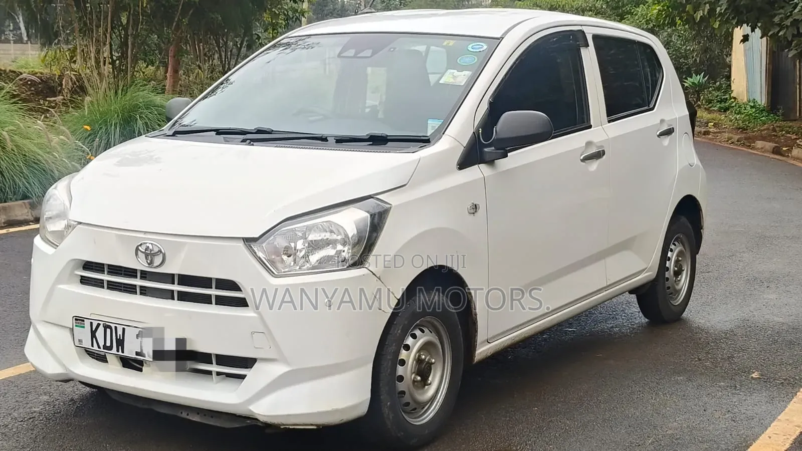 Toyota Pixis Epoch 2018 White