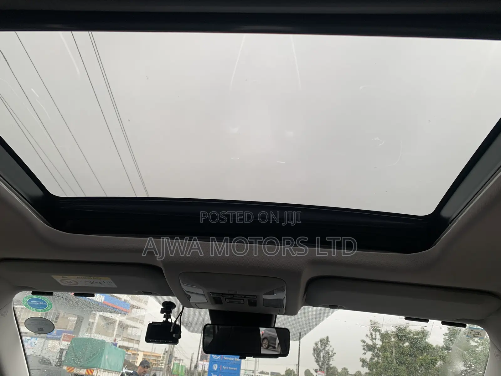 Toyota RAV4 Limited AWD 2019 Silver
