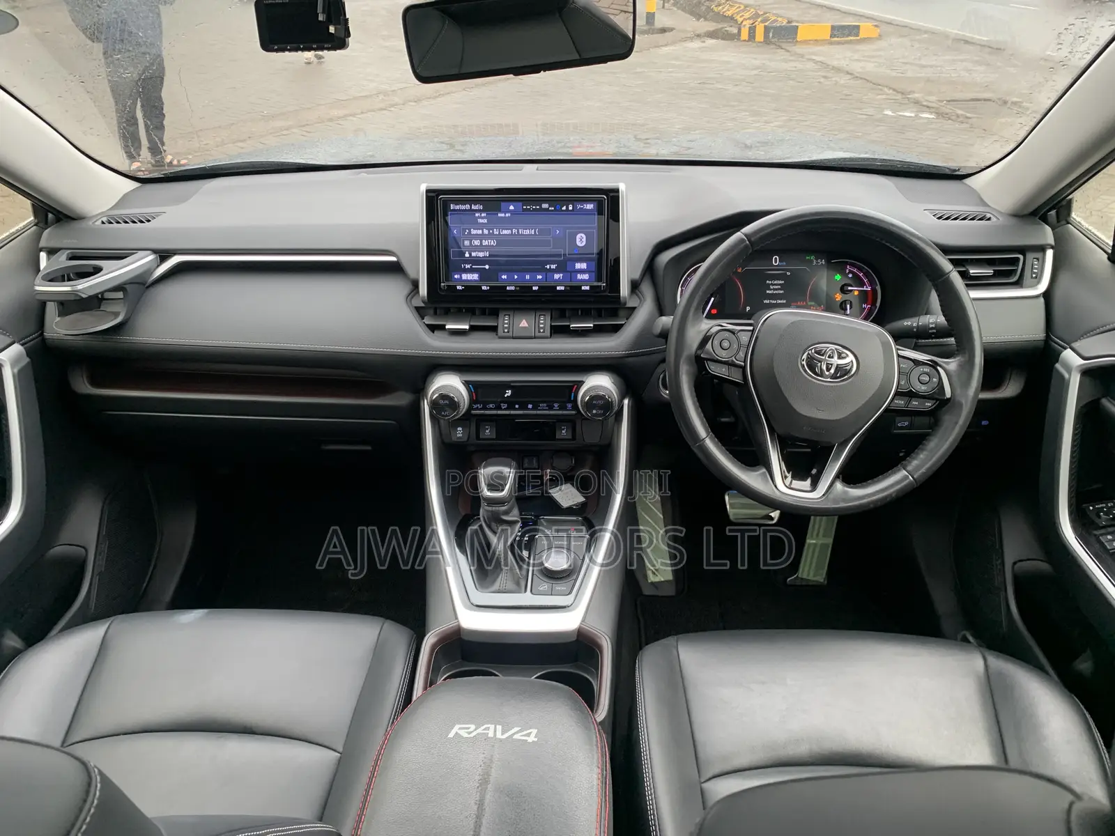 Toyota RAV4 Limited AWD 2019 Silver
