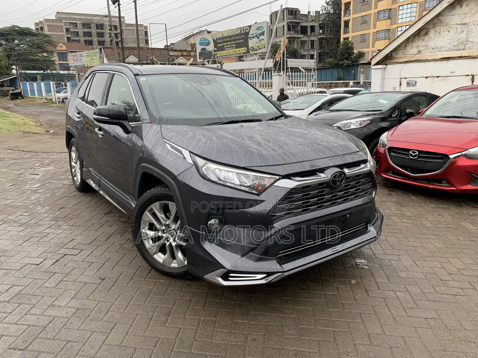 Toyota RAV4 Limited AWD 2019 Silver