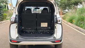 Toyota Sienta 2016 White