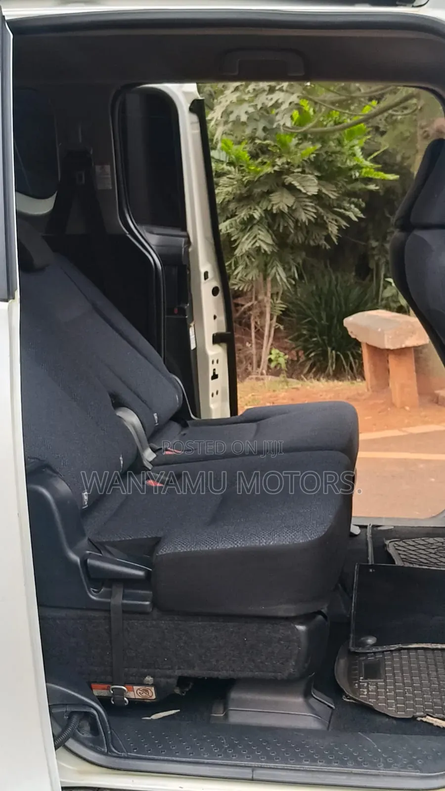 Toyota Sienta 2016 White
