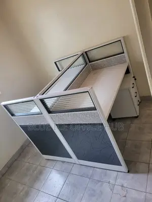 Executive 2 Way Cubicle Workstation