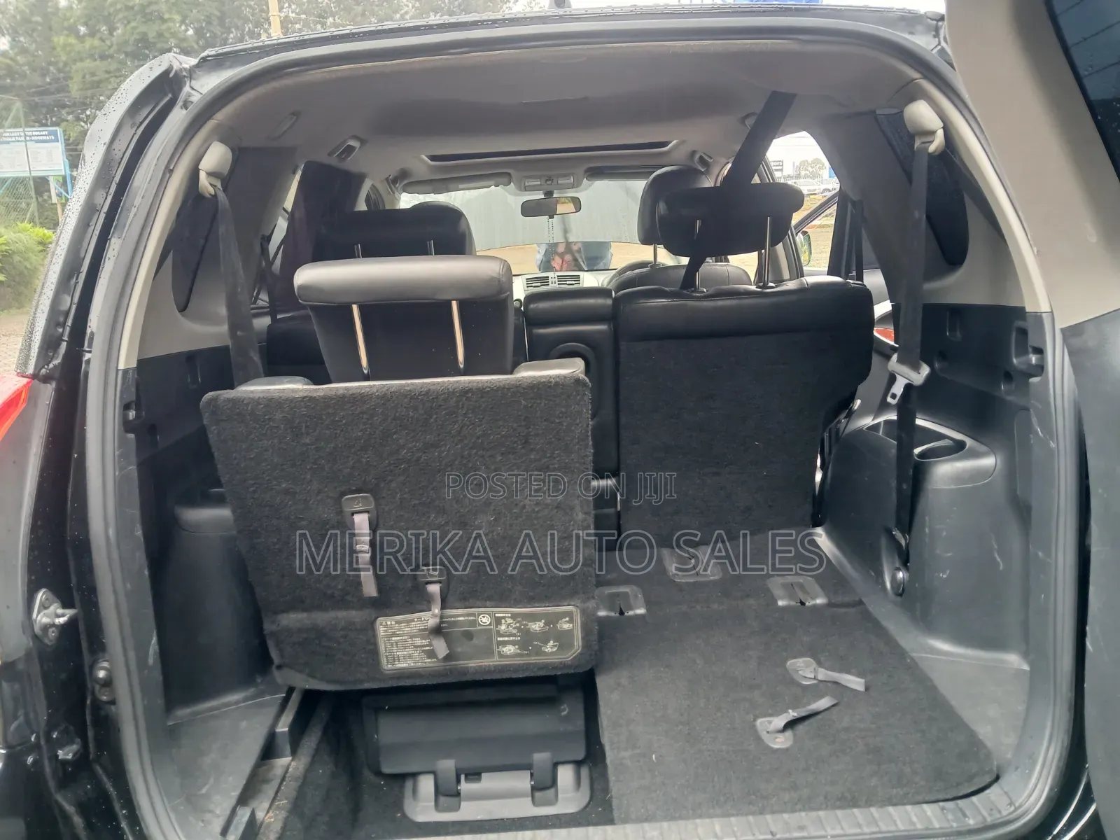 Toyota Vanguard 2011 Black