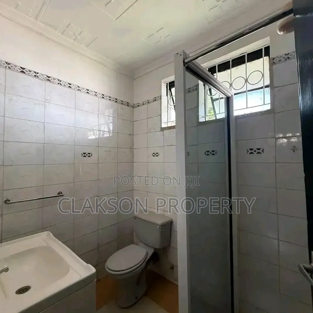 4bdrm House in Lavington, Muthangari for rent