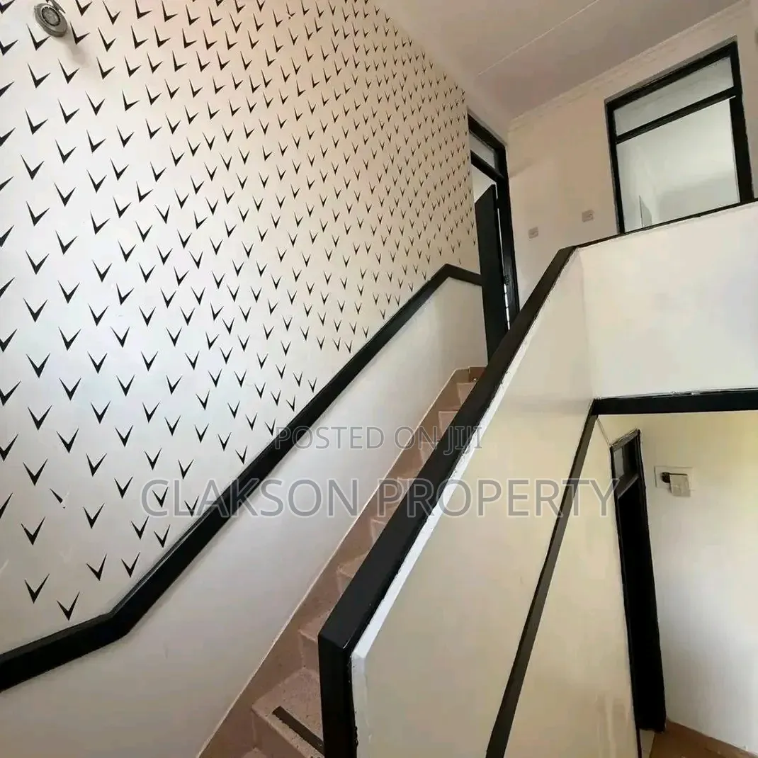 4bdrm House in Lavington, Muthangari for rent
