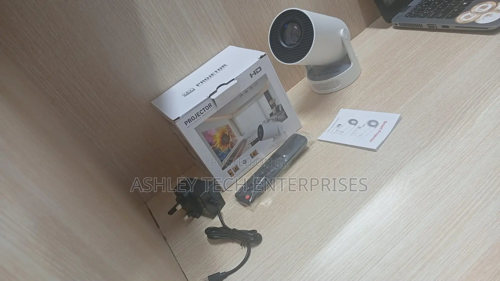 Hy300 Pro Projector Wifi – Modern Smart Home Cinema
