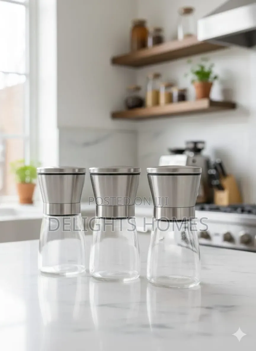 Pepper Grinder Glass and Steel Small_ad