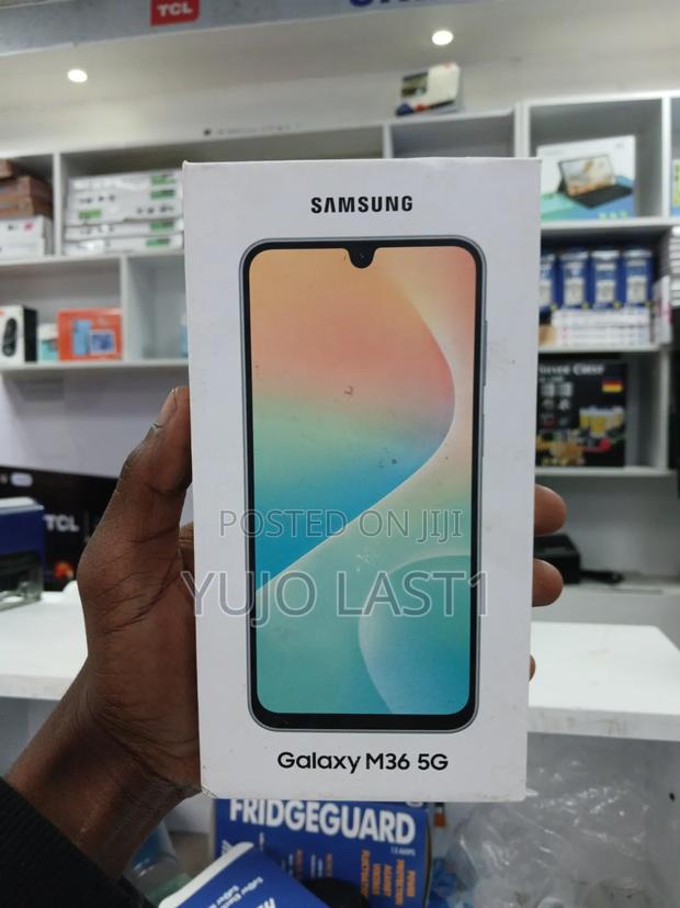 New Samsung Galaxy M36 5G 128 GB Orange