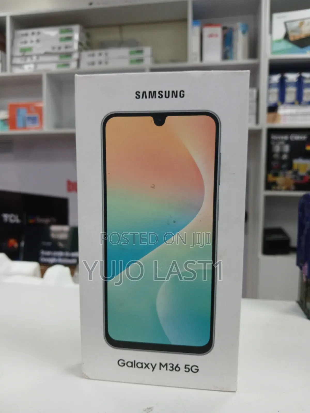 New Samsung Galaxy M36 5G 128 GB Orange