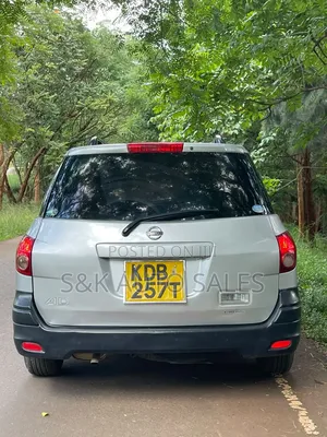 Nissan Advan 2014 Silver
