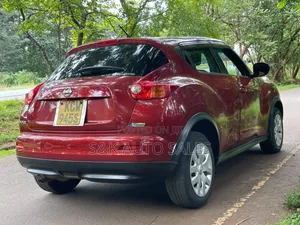 Nissan Juke 2012 Red
