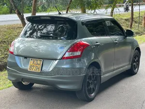 Suzuki Swift 2015 Gray