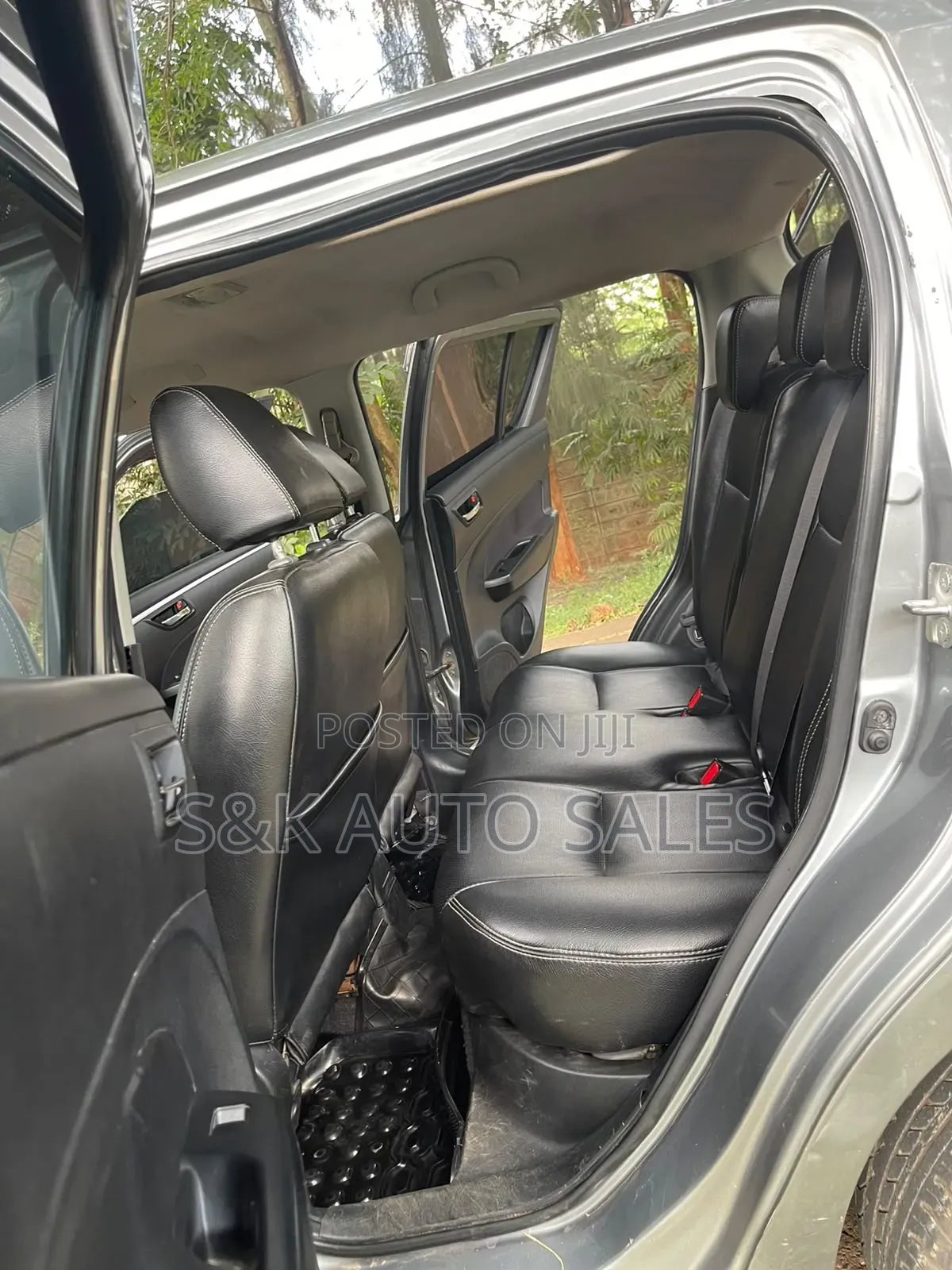 Suzuki Swift 2015 Gray