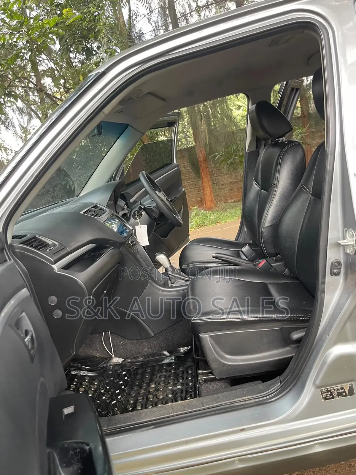 Suzuki Swift 2015 Gray