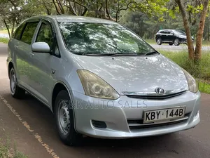 Toyota Wish 2007 Silver