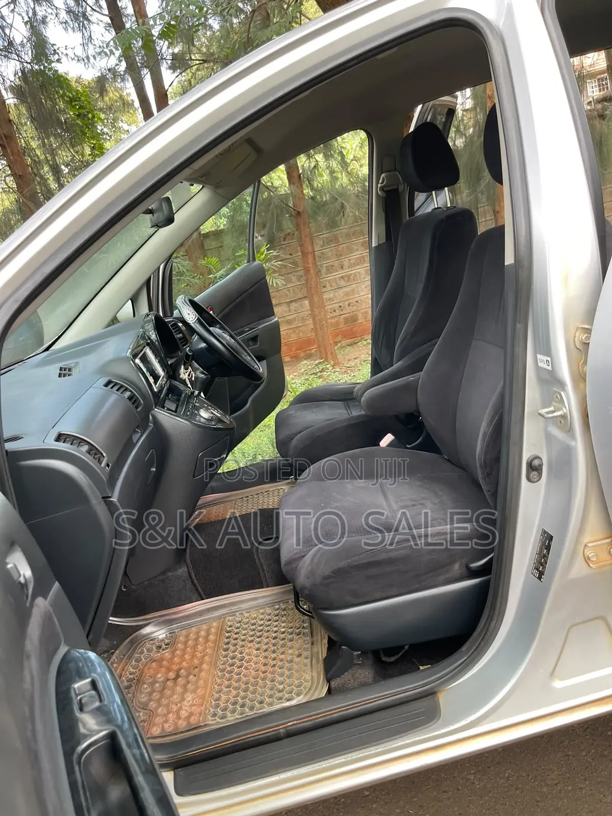 Toyota Wish 2007 Silver