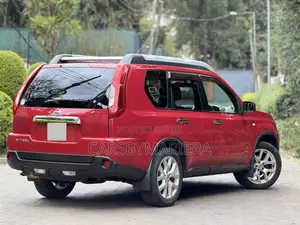 Nissan X-Trail 2.0 Petrol XE 2012 Red