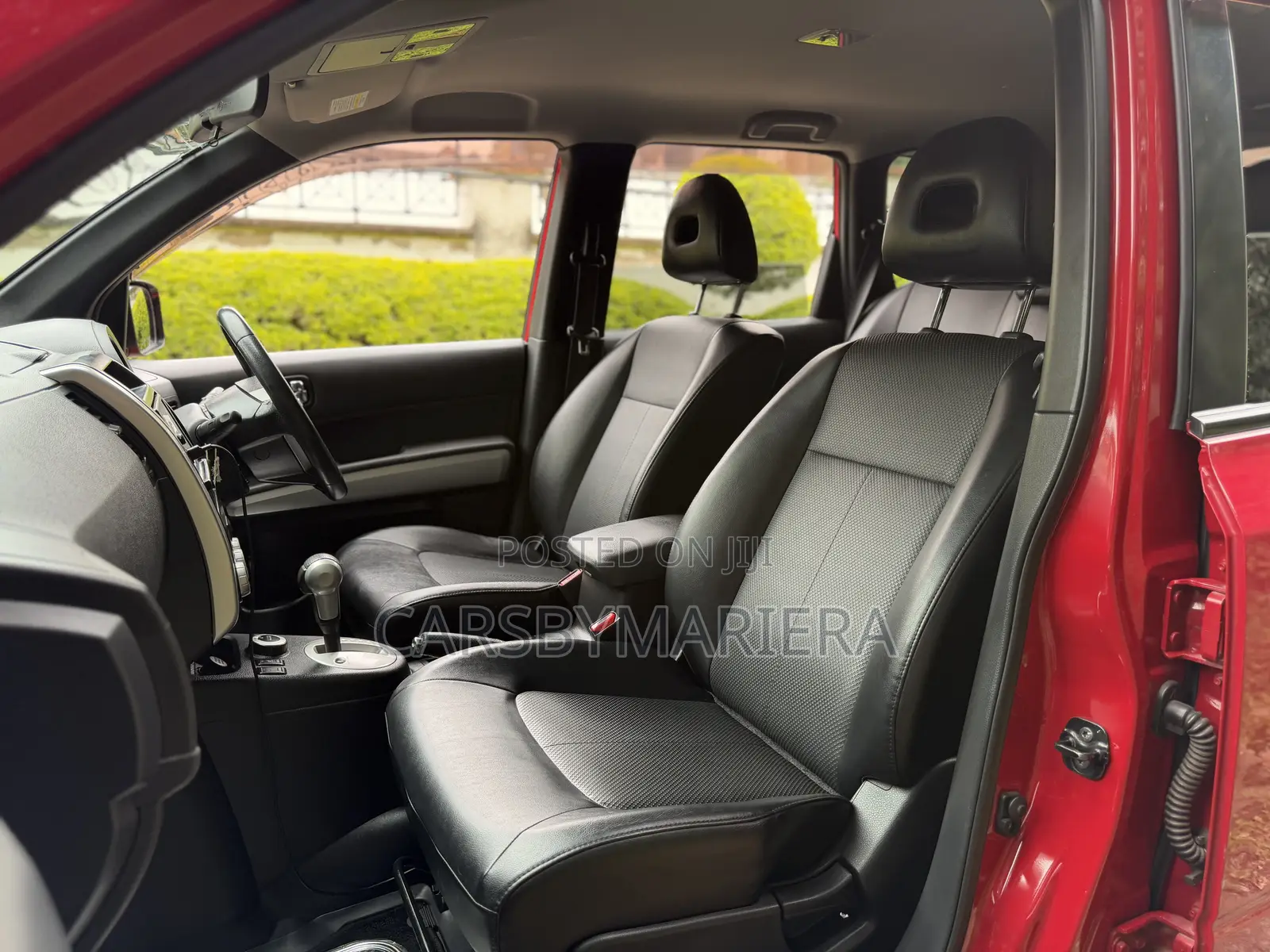 Nissan X-Trail 2.0 Petrol XE 2012 Red