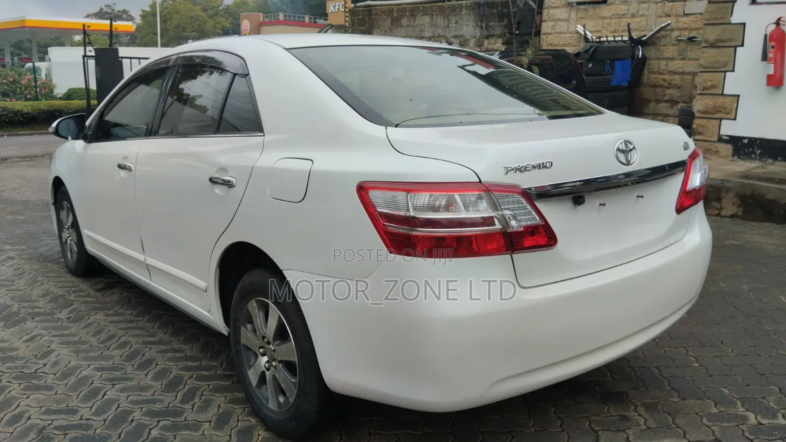Toyota Premio 2016 White