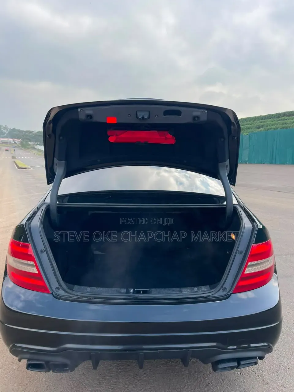 Mercedes-Benz C200 2008 Black