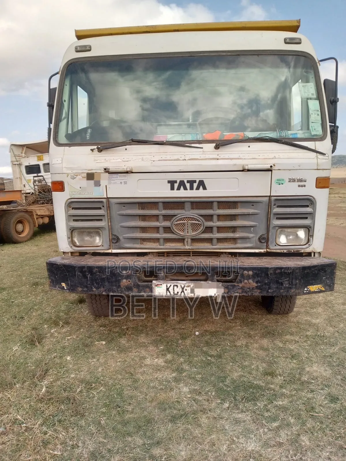 KCX Tata Tipper 2516 on Sale