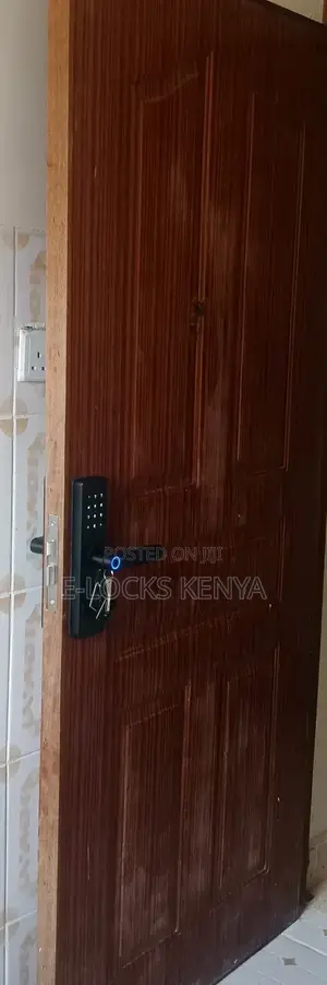 Tuya Wifi Smart Door Lock With Biometrics Codes Fingerprints Ic Cards