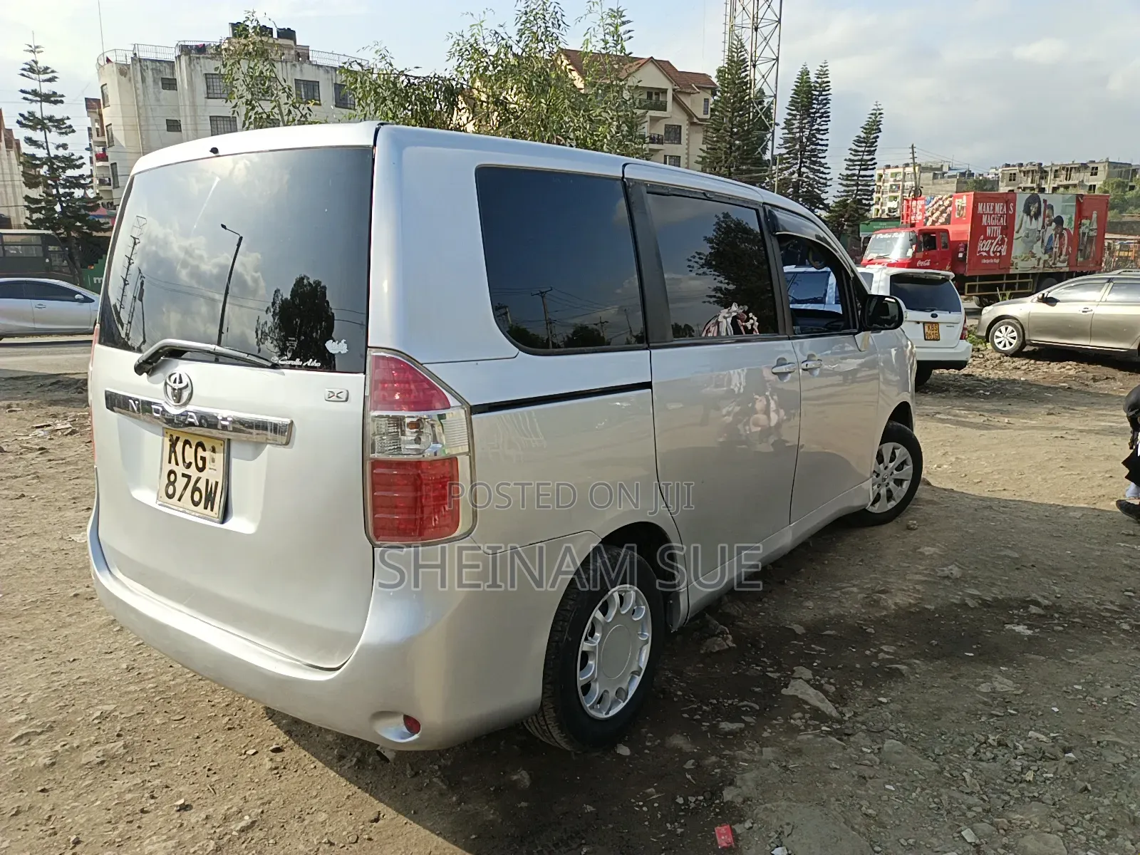 Toyota Noah 2008 Silver