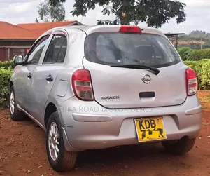 Nissan March 2014 Silver