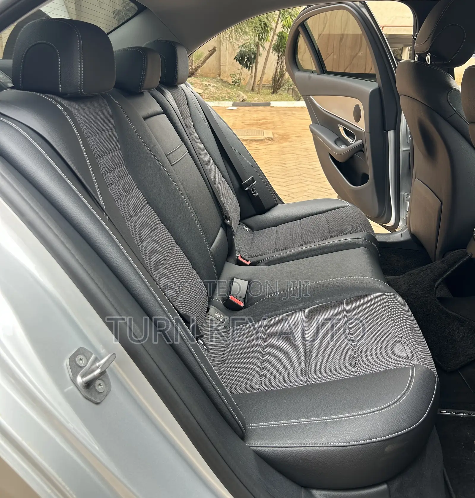 Mercedes-Benz E200 2018 Silver