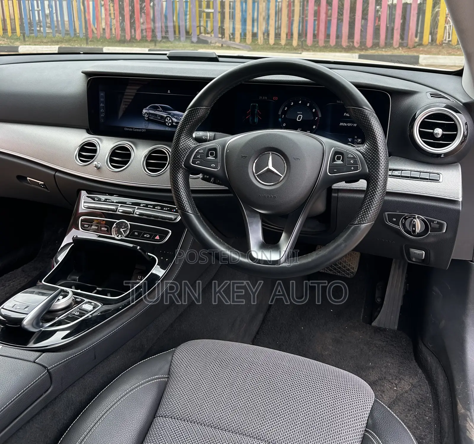 Mercedes-Benz E200 2018 Silver