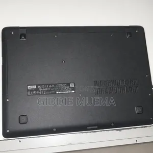 Laptop Lenovo IdeaPad 110 4GB Intel Celeron HDD+SSD 500GB