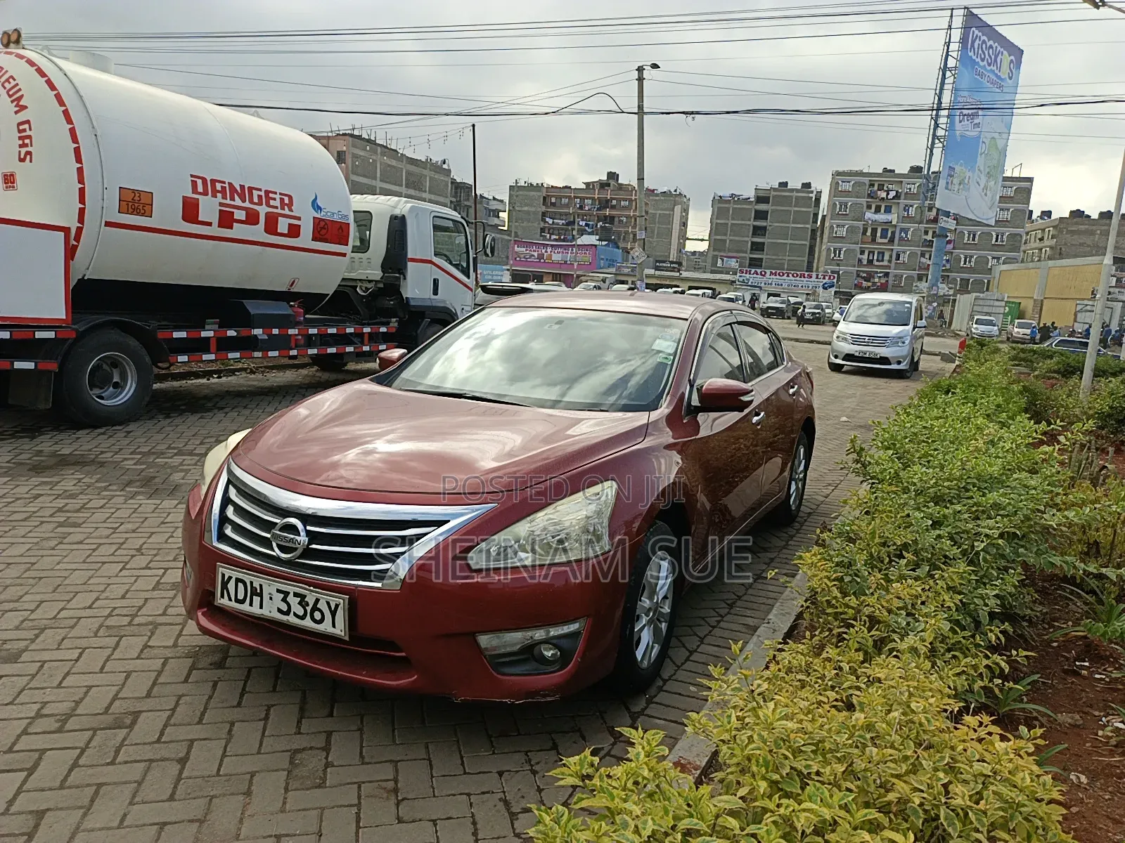 Nissan Teana 2015 Red