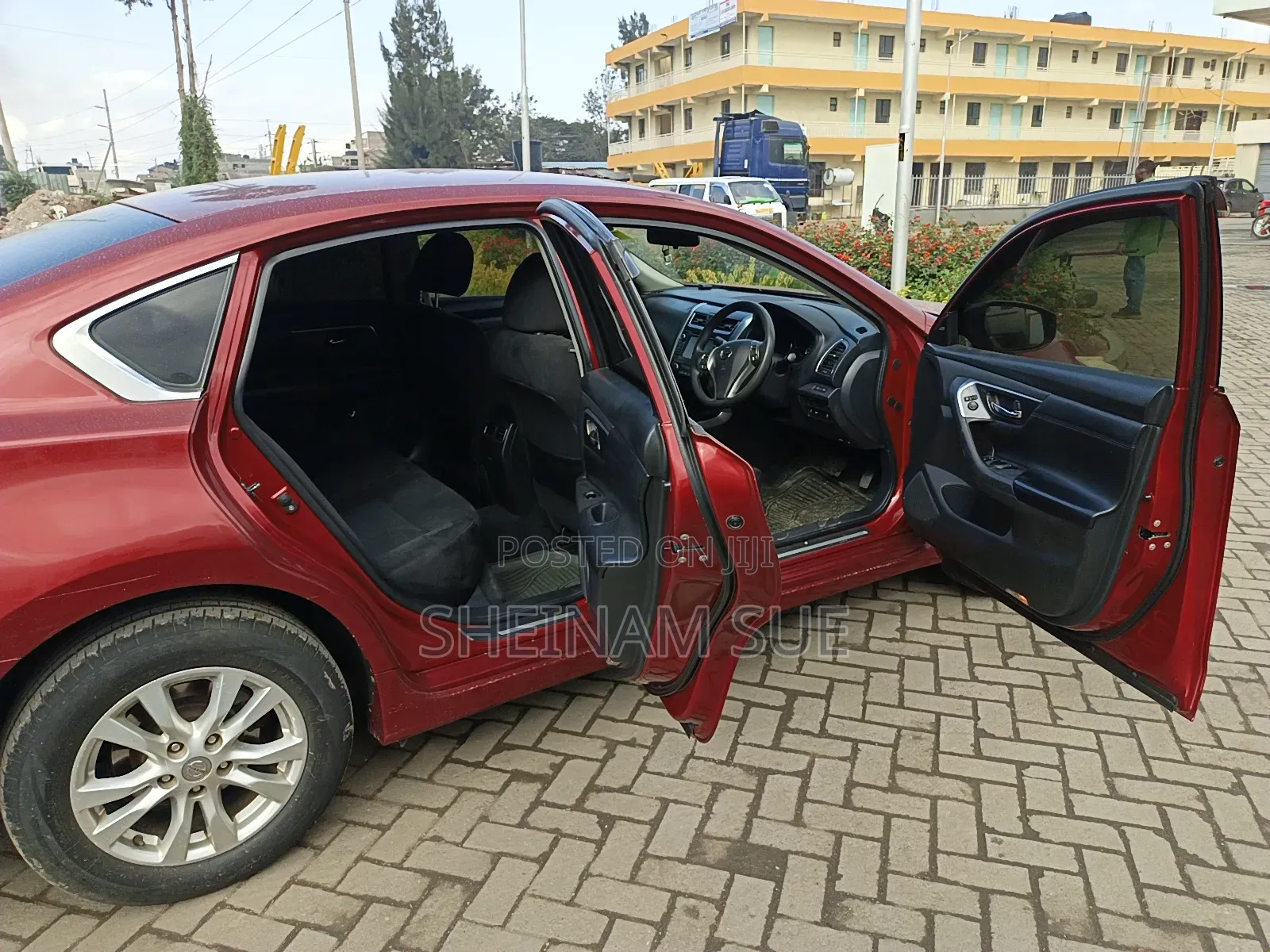 Nissan Teana 2015 Red