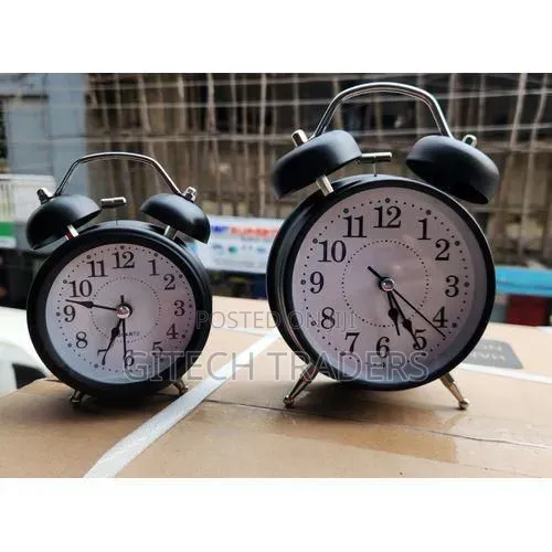 *Vintage Alarm Clock Classic Retro Twin Bell