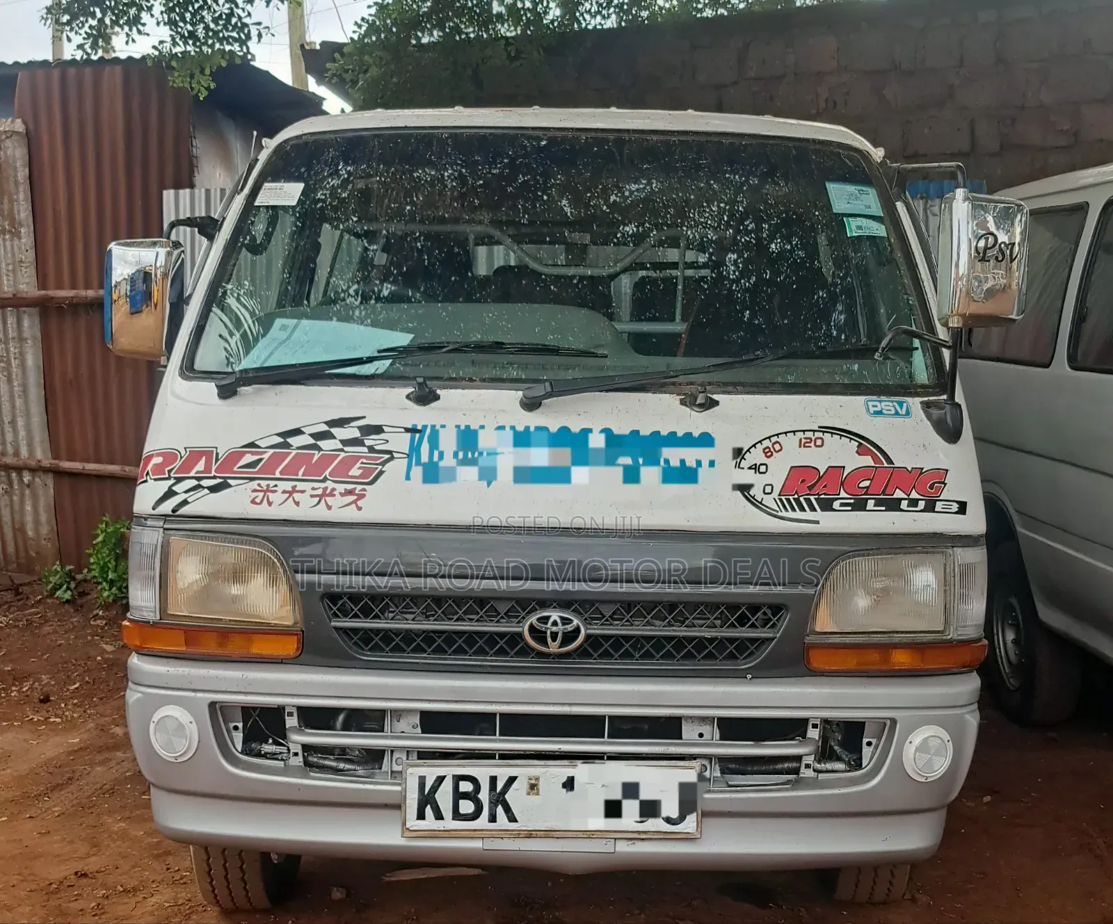 Toyota HiAce 2005 Grey