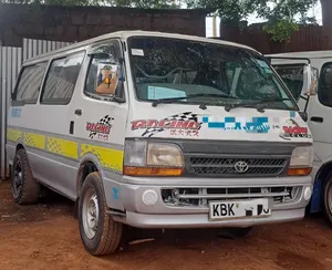 Toyota HiAce 2005 Grey