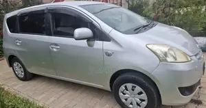 Toyota Passo Sette 2008 Silver