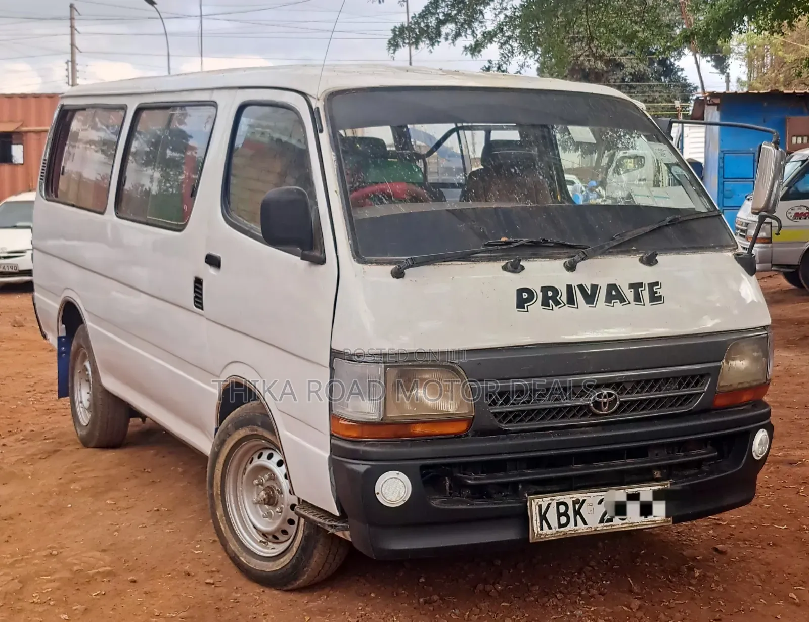 Toyota HiAce 2005 White