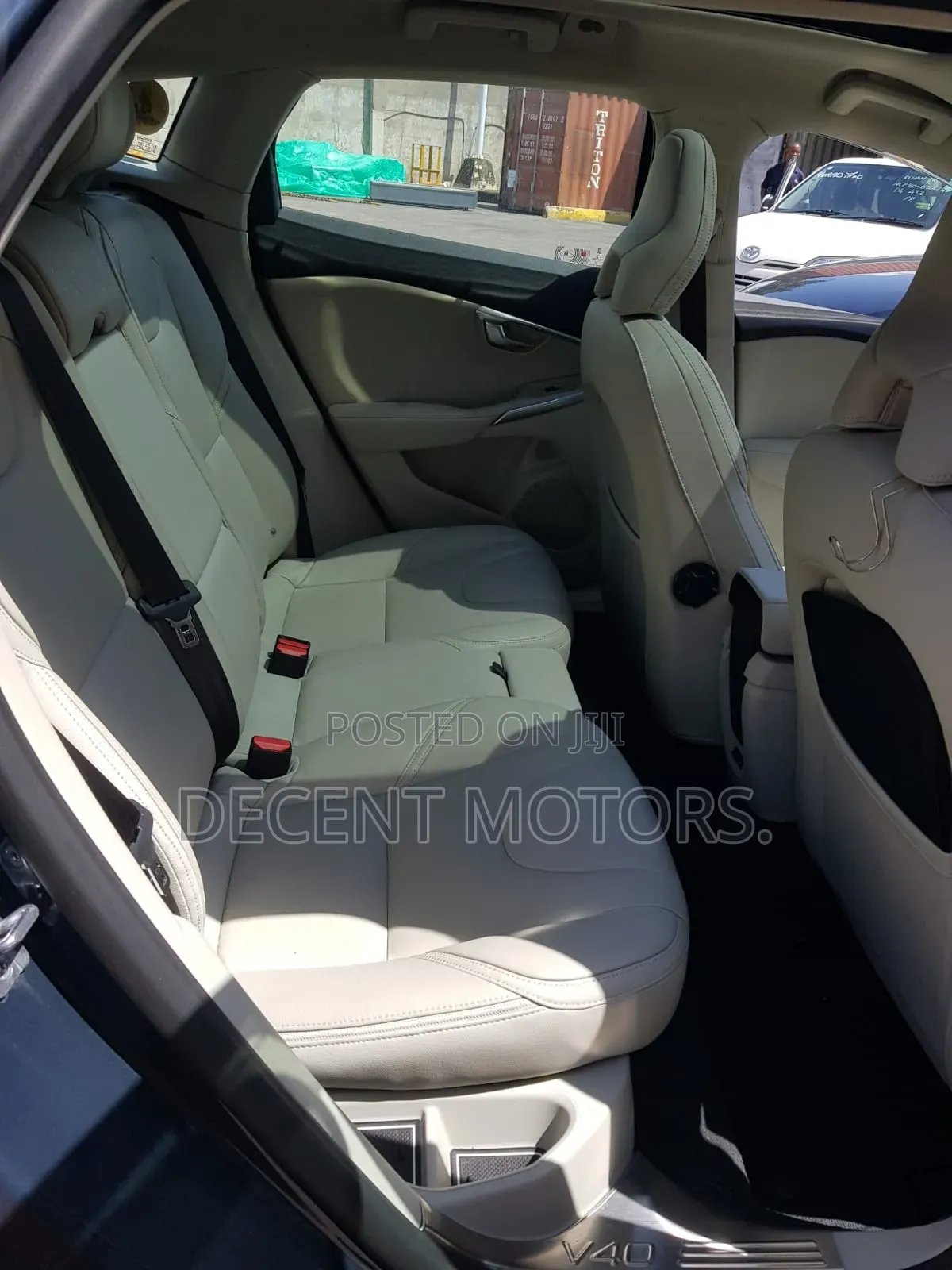 Volvo V40 2019 Blue