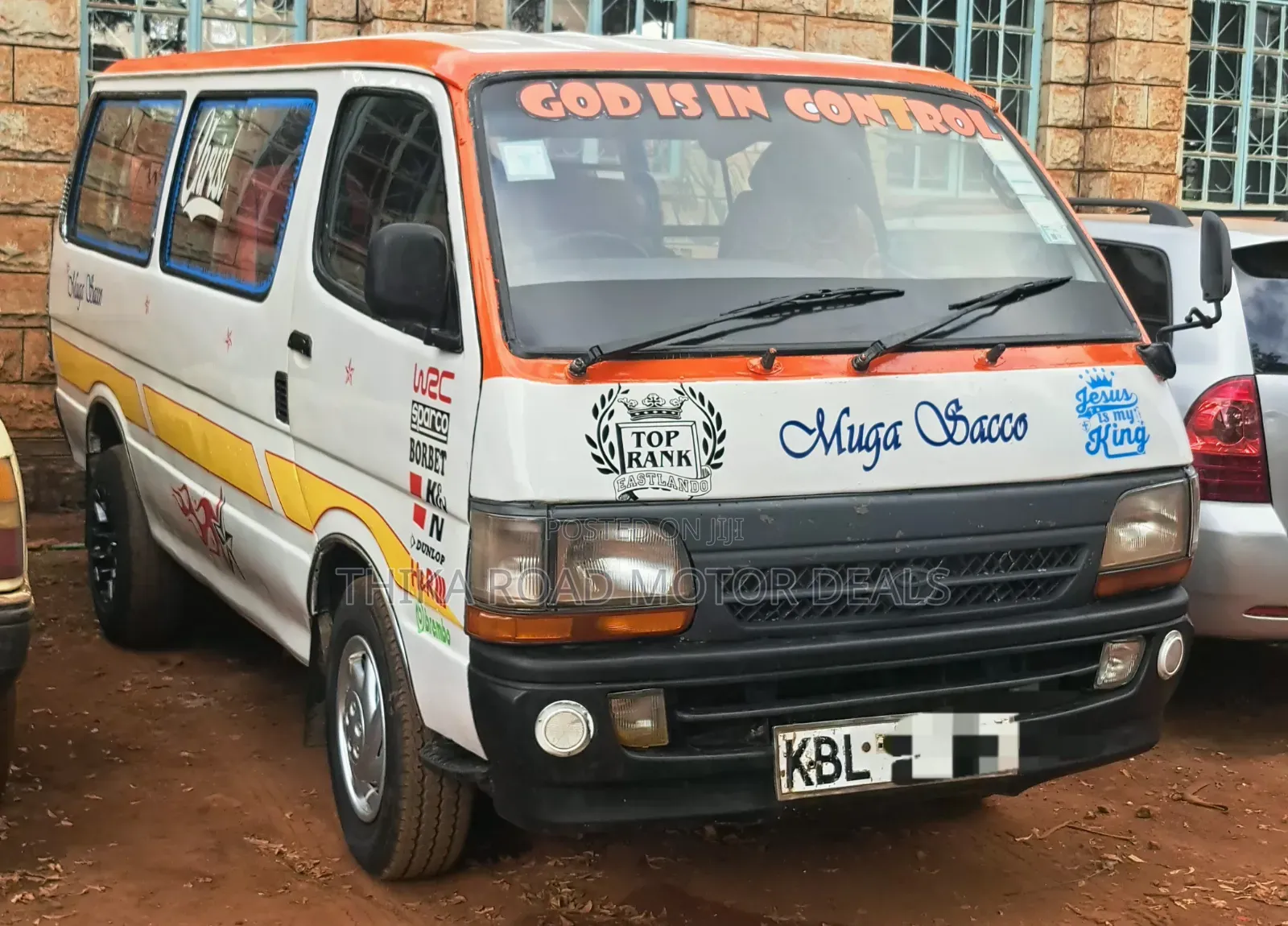 Toyota HiAce 2004 White
