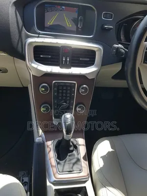 Volvo V40 2019 Blue