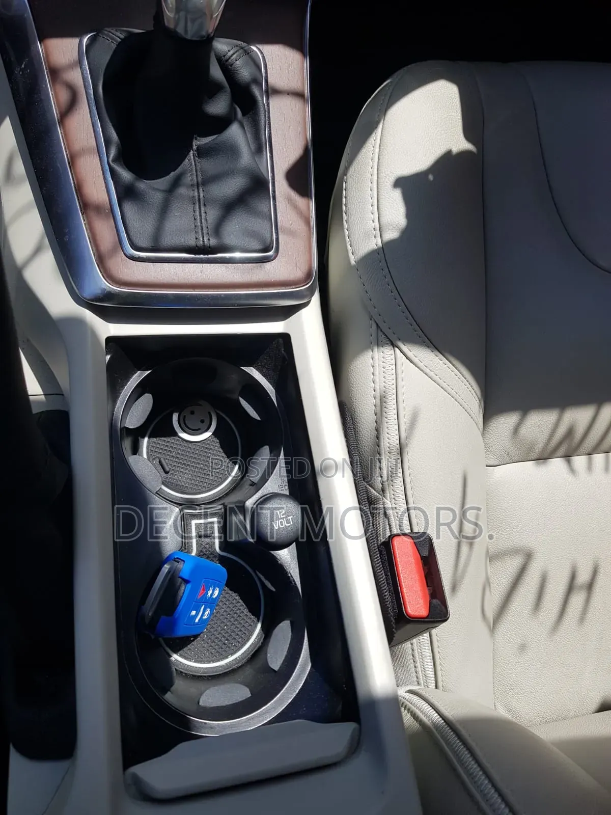 Volvo V40 2019 Blue