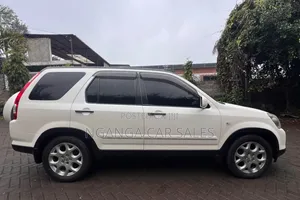 Honda Fit Aria 2005 White