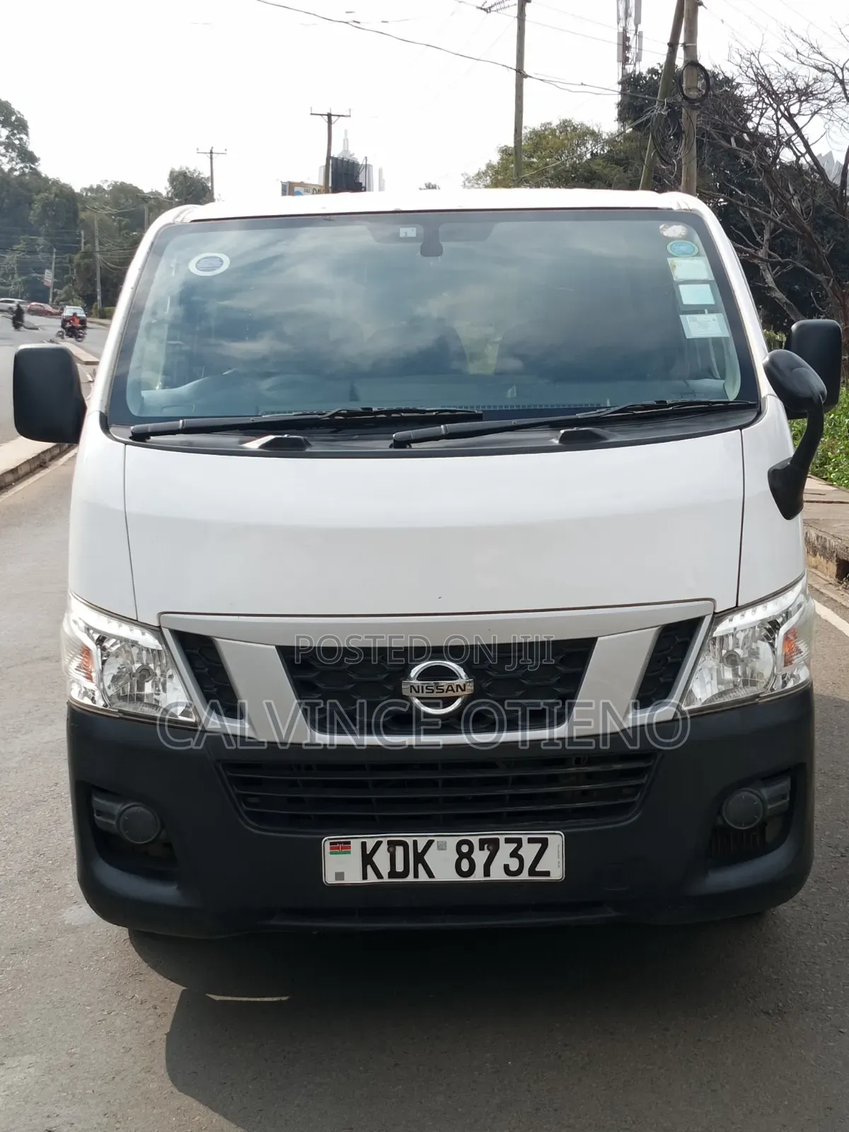 Nissan Caravan (Urvan) 2015 White