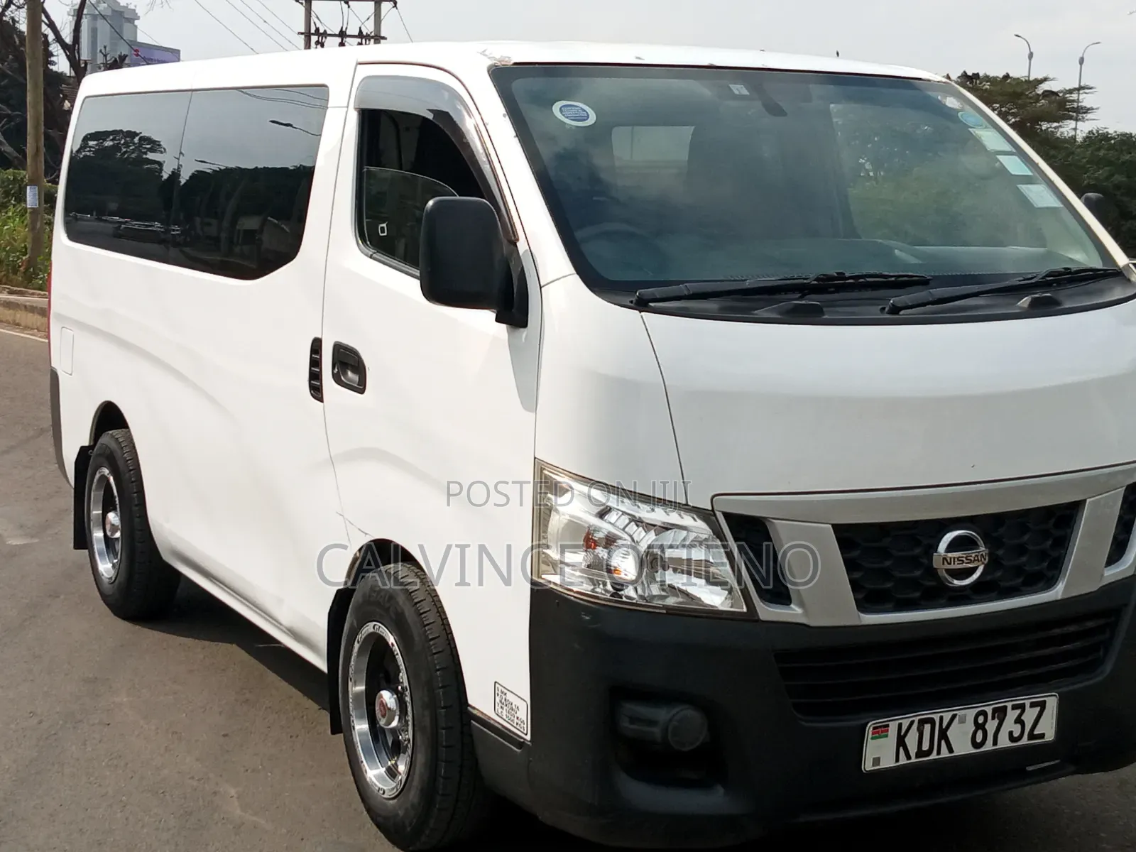 Nissan Caravan (Urvan) 2015 White